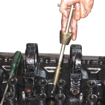 Инструмент для установки стакана топливной форсунки VOLVO (FM12) Car-Tool CT-A1393